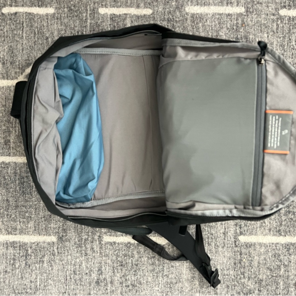 Bellroy Classic Backpack Plus in Black - Picture 5 of 6